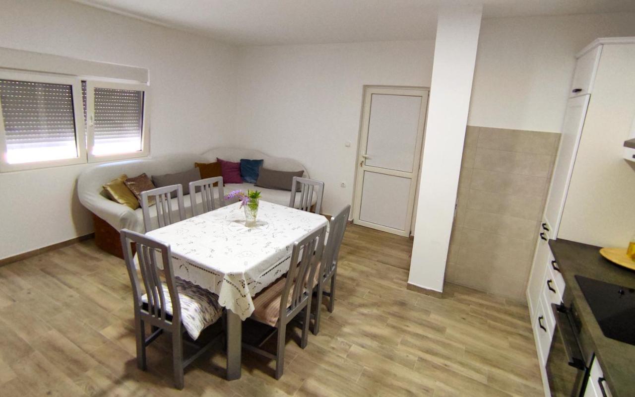Vila Celtis Shade House Virpazar Exteriér fotografie